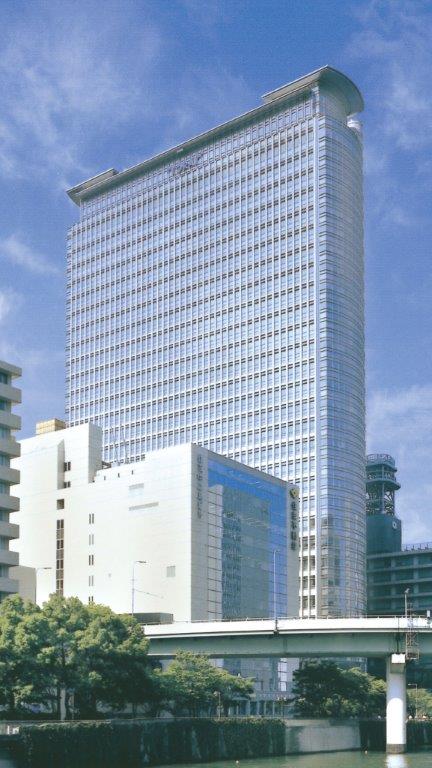 中之島三井ビルディング 外観